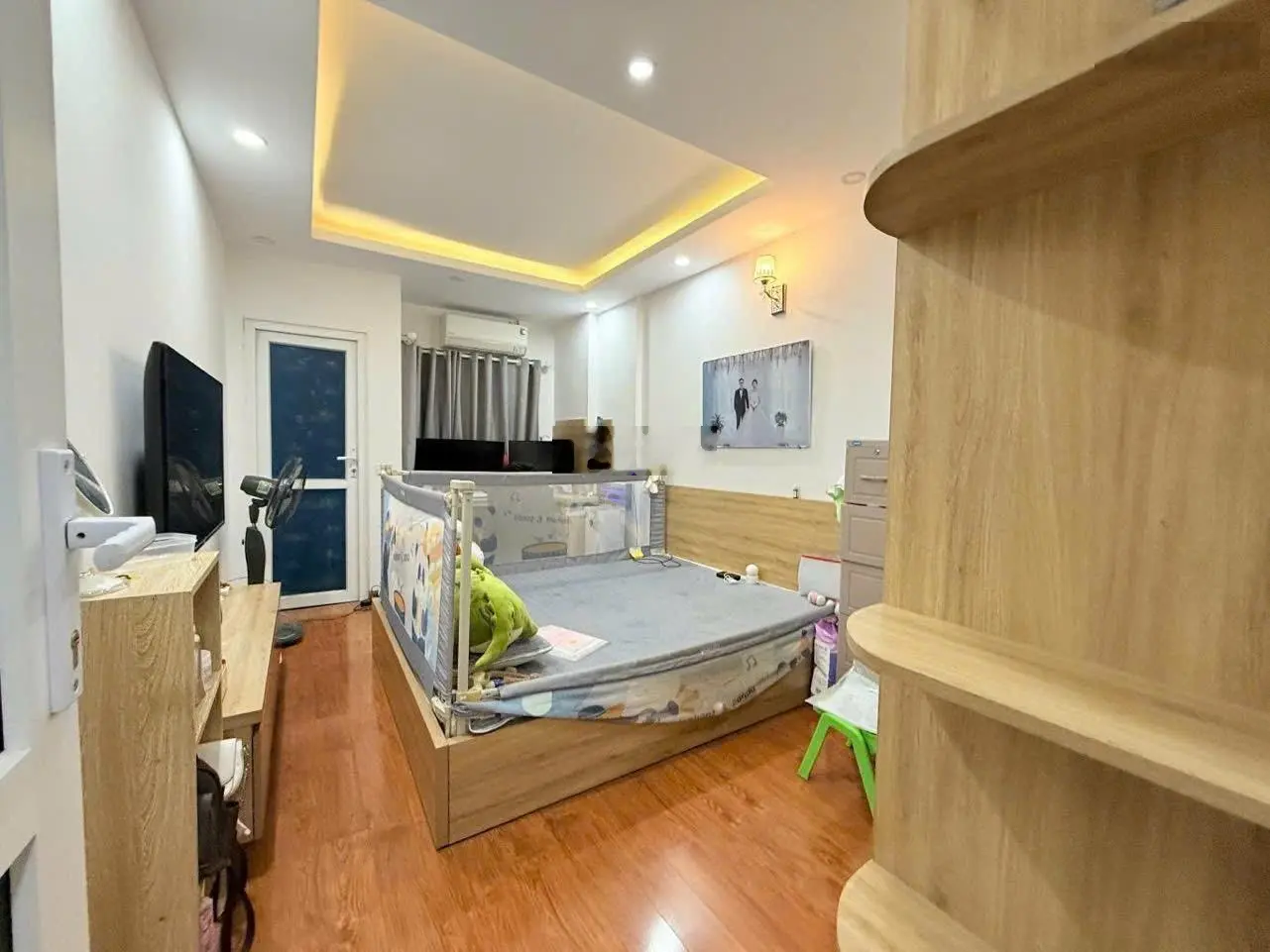 Bán Gấp Nhà 4 Tầng, Hồ Tùng Mậu, Gần ô tô, Cách mặt phố vài bước chân Giá: 6,15 tỷ, Lh 0968.371.359