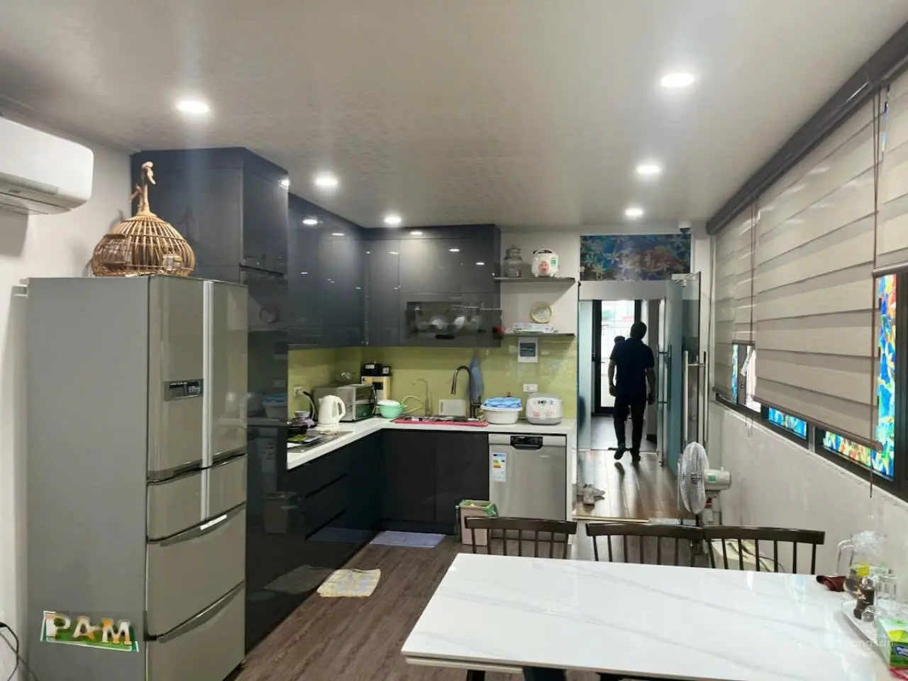 Bán nhà phố Phùng Chí Kiên, phân lô quân đội, ngõ thông, kinh doanh 56m2, MT 4m 15.45 tỷ