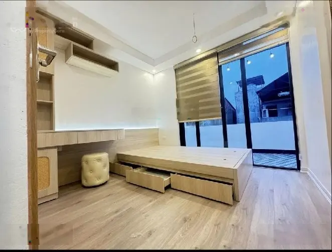 Nhà phố Giáp Bát - Lô góc - cách đường ô tô 15m - sổ nở hậu