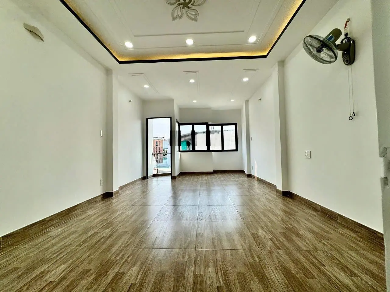 Hẻm xe hơi trung tâm bình thạnh ; 40m2 , 5 tầng , ô tô ngủ trong nhà _ giá 7,15 tỷ tl