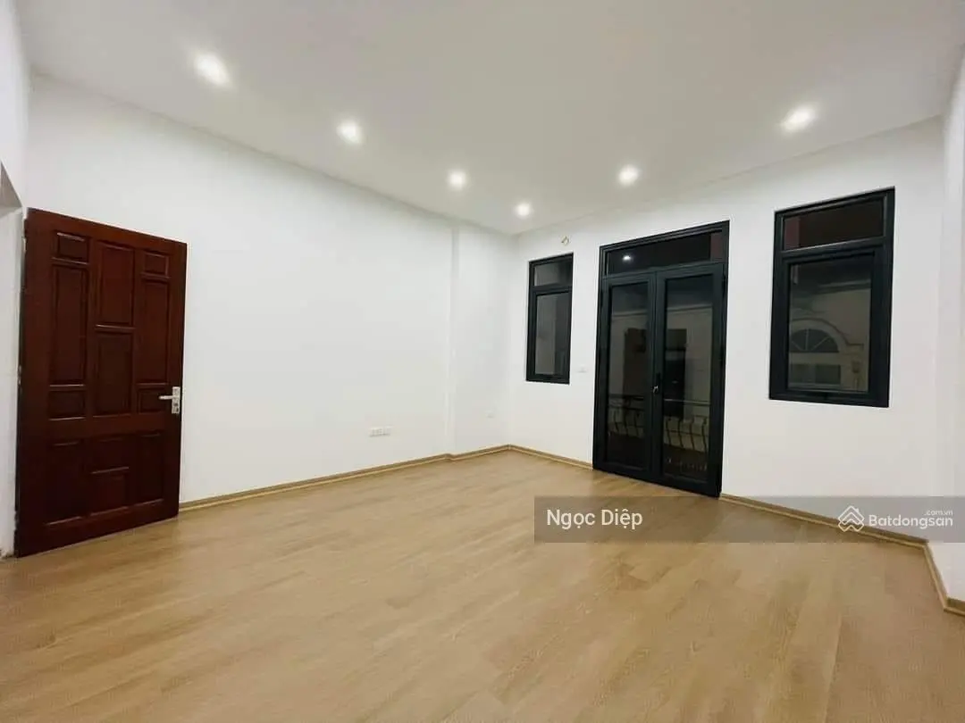 Bán nhà ngõ 52 đường Mỹ Đình. Nhà mới DT 35m2 full nội thất 0945 453 ***