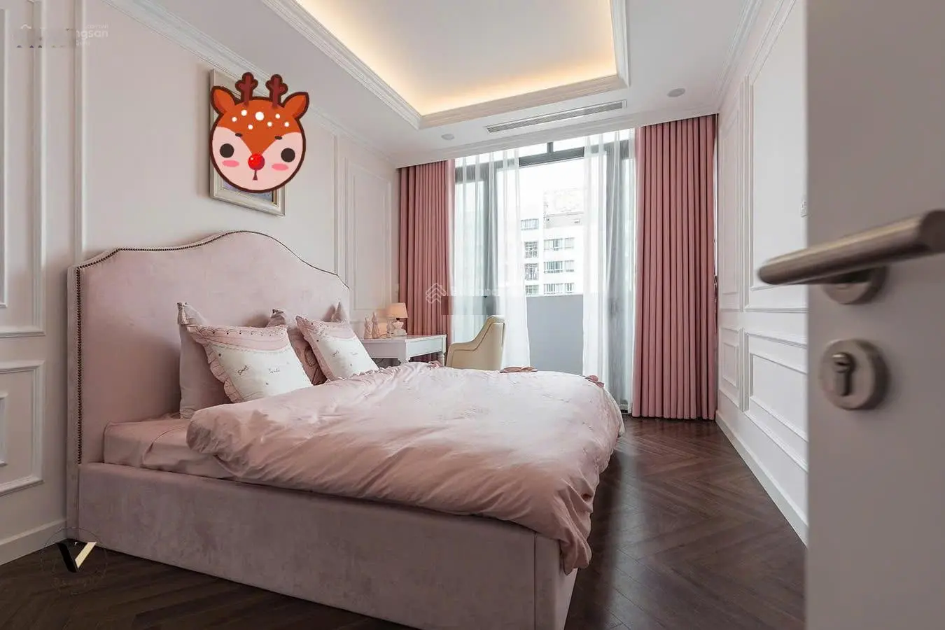 Chính chủ bán CC 90 Nguyễn Tuân thiết kế 3 ngủ 2 vệ sinh, 97m2, căn góc rất đẹp, đầy đủ nội thất