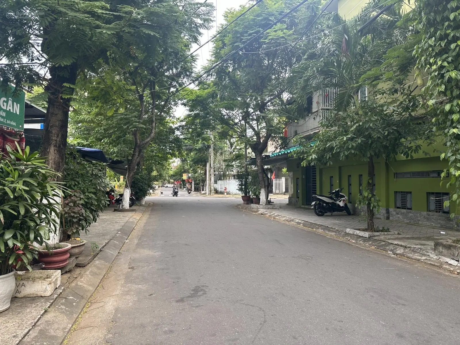 Cần bán nhà 2 tầng đường bãi sậy - p. khuê trung - liền kề công viên - giá tốt