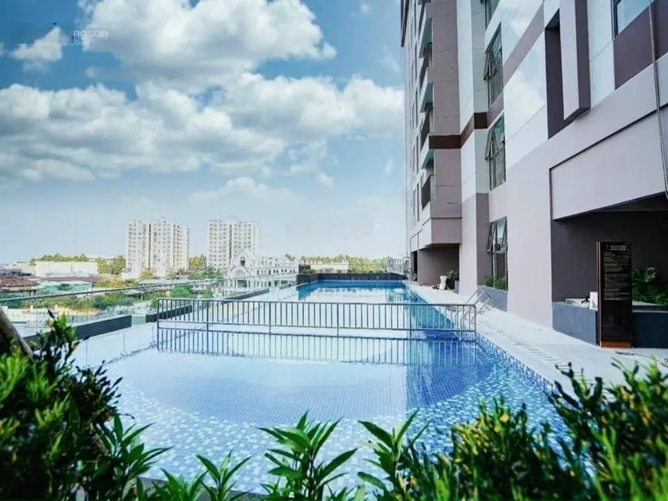 Bán nhanh 3pn2wc 100m2 view hồ bơi vô cực giá chỉ 3,5 tỷ(đã có thuế phí) để lại toàn bộ nội thất