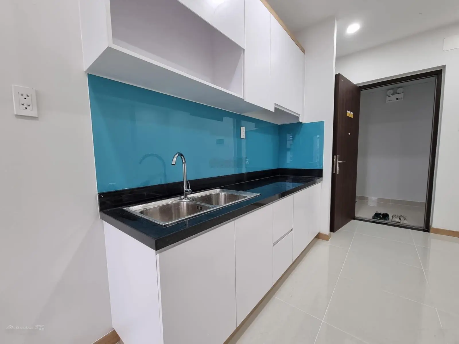 Chủ gửi bán gấp - căn 1PN1WC- 42m2- BCONS MIỀN ĐÔNg- Giá chỉ 1ty390 trọn thuế phí sang tên