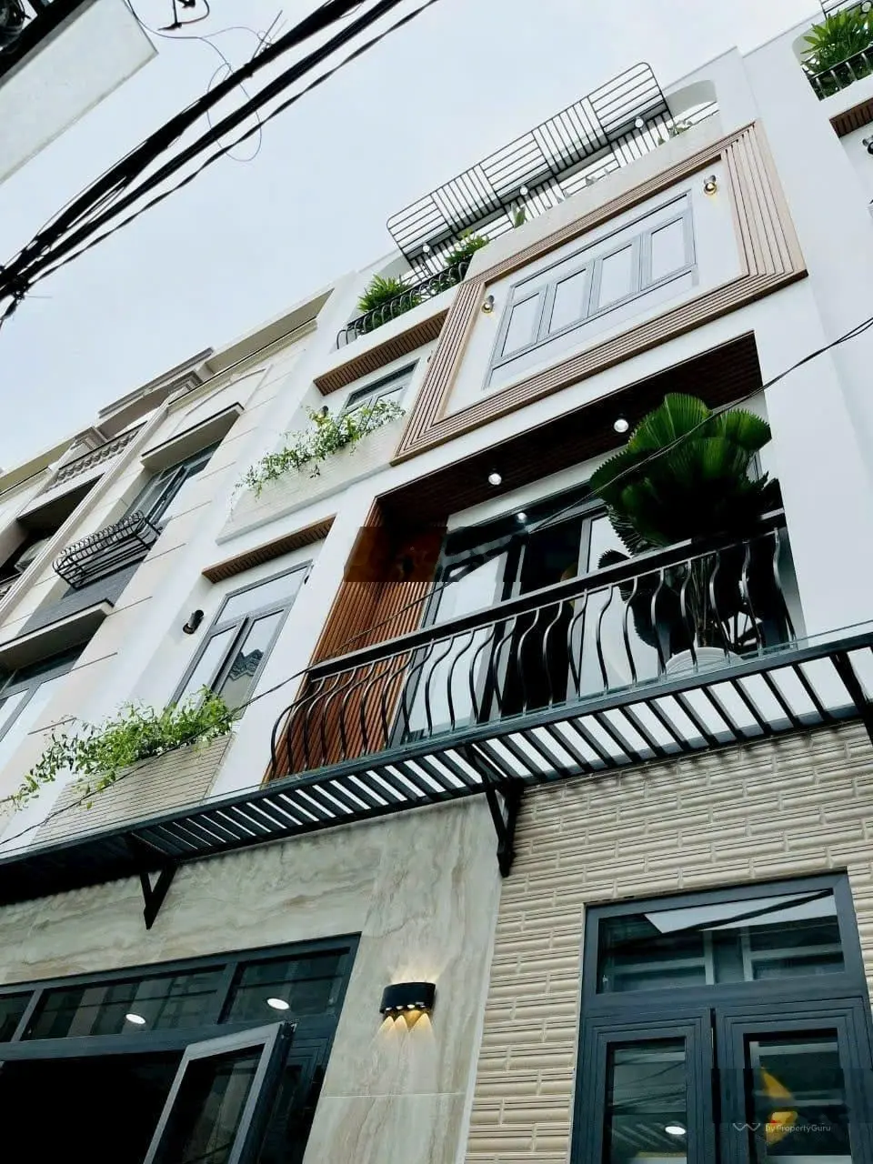 Bán Gấp nhà MT Lê Trọng Tấn Tân Phú DT 75m2 GIÁ bán 2 tỉ 265 đầy đủ nội thất SHR