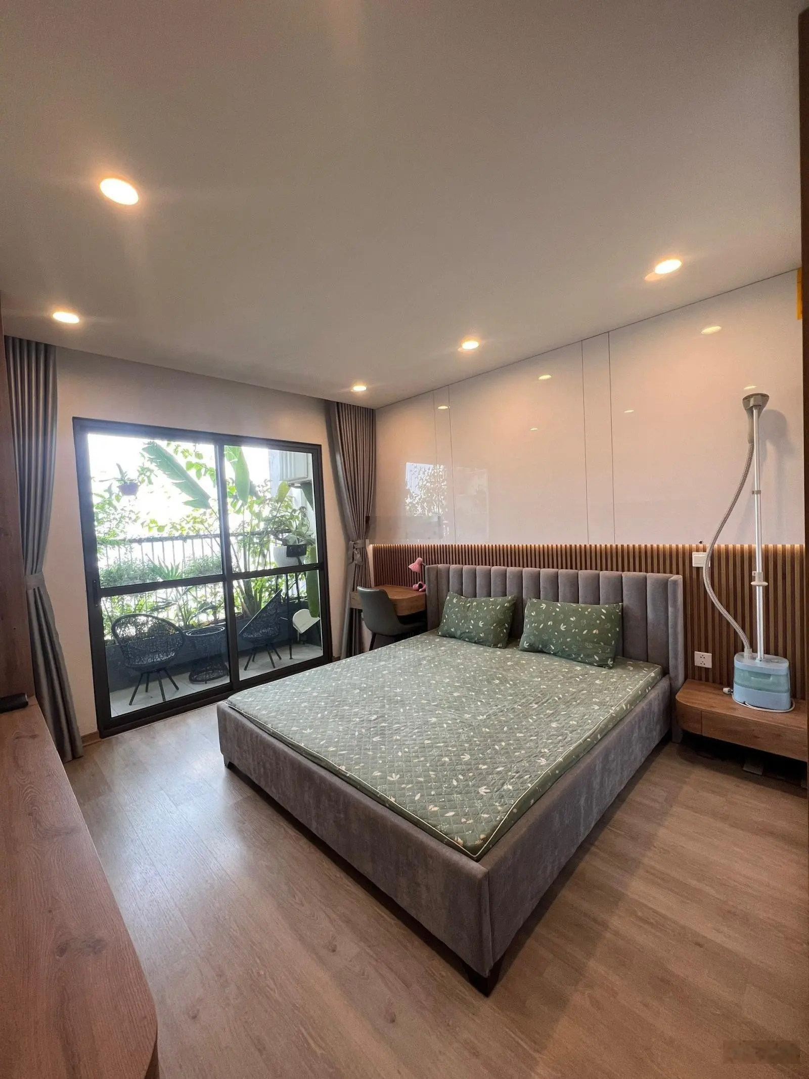 Căn hộ chung cư 2n2w 70m giá 5 tỷ VND tại Phố Trung Kính, Cầu Giấy, Hà Nội