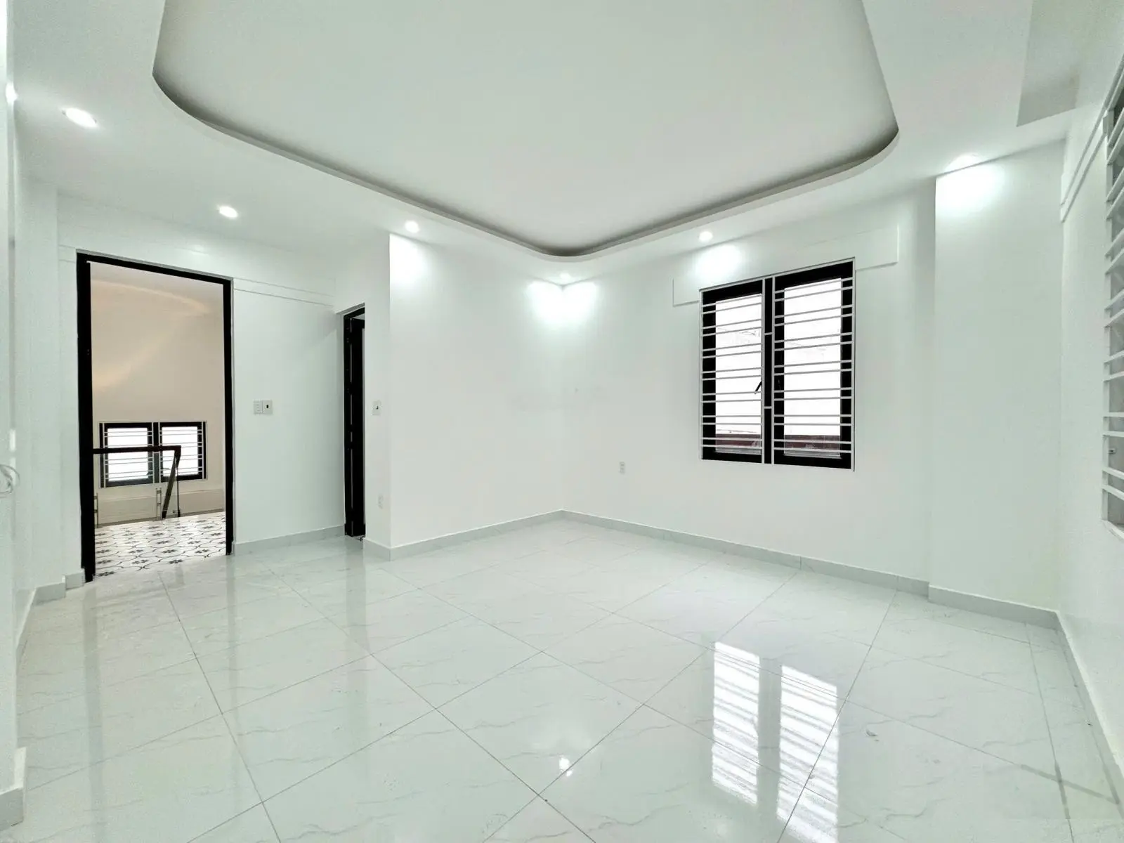 Nhà đẹp mới tuyến 2 lê hồng phong