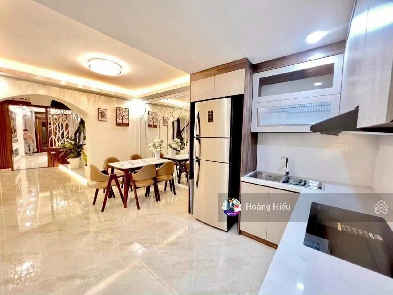 Nhà đẹp Đội Cấn, trung tâm Ba Đình, mới toanh, gần phố, ngõ to thông thoáng 43m2, 5 tầng