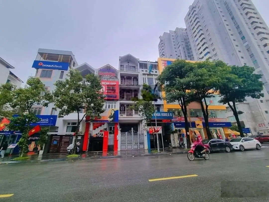 Chính chủ bán nhà phố Nguyễn Văn Lộc, Mỗ Lao, Hà Đông, 86m2, 5T, kinh doanh, thang máy, giá 27.9 tỷ