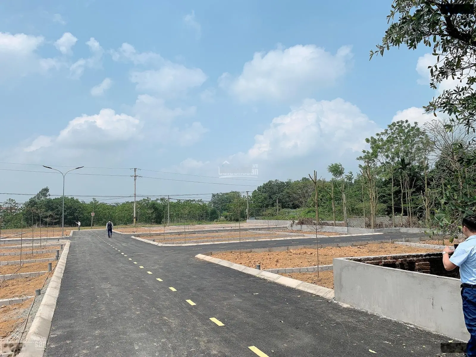 Chính chủ cần bán lô đất ở khu công nghệ cao Hoà Lạc. Giá chỉ 10 triệu/ m2