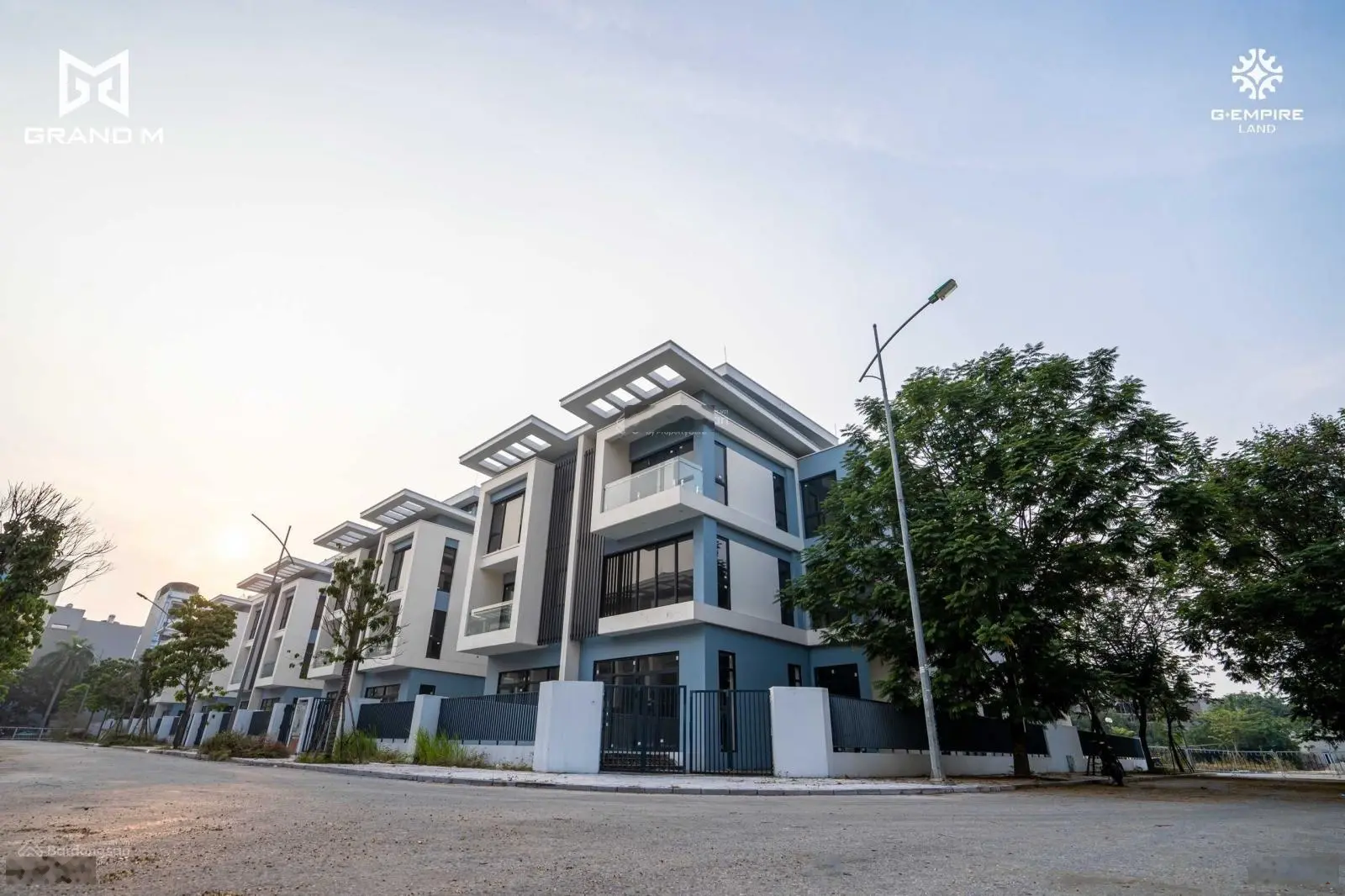 Bán biệt thự Dương Nội 228m2 mặt đường Lê Quang Đạo thông Aeon Hà Đông sang Vin Đại Mỗ