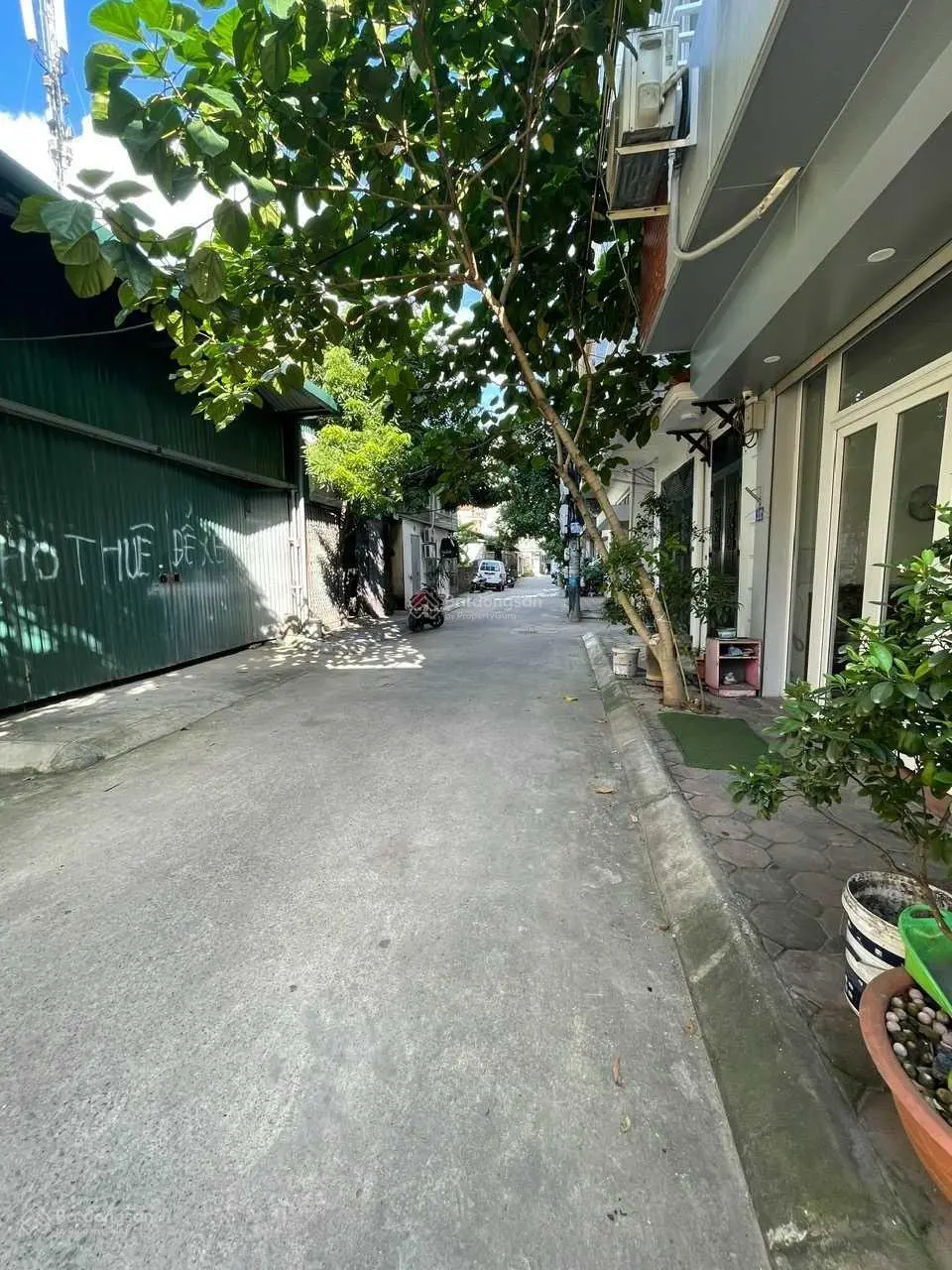 Bán đất phân lô Đại Đồng DT 102m2. MT 6.5m nở hậu phân lô vỉa hè ô tô tránh kinh doanh. Giá 13.5 tỷ