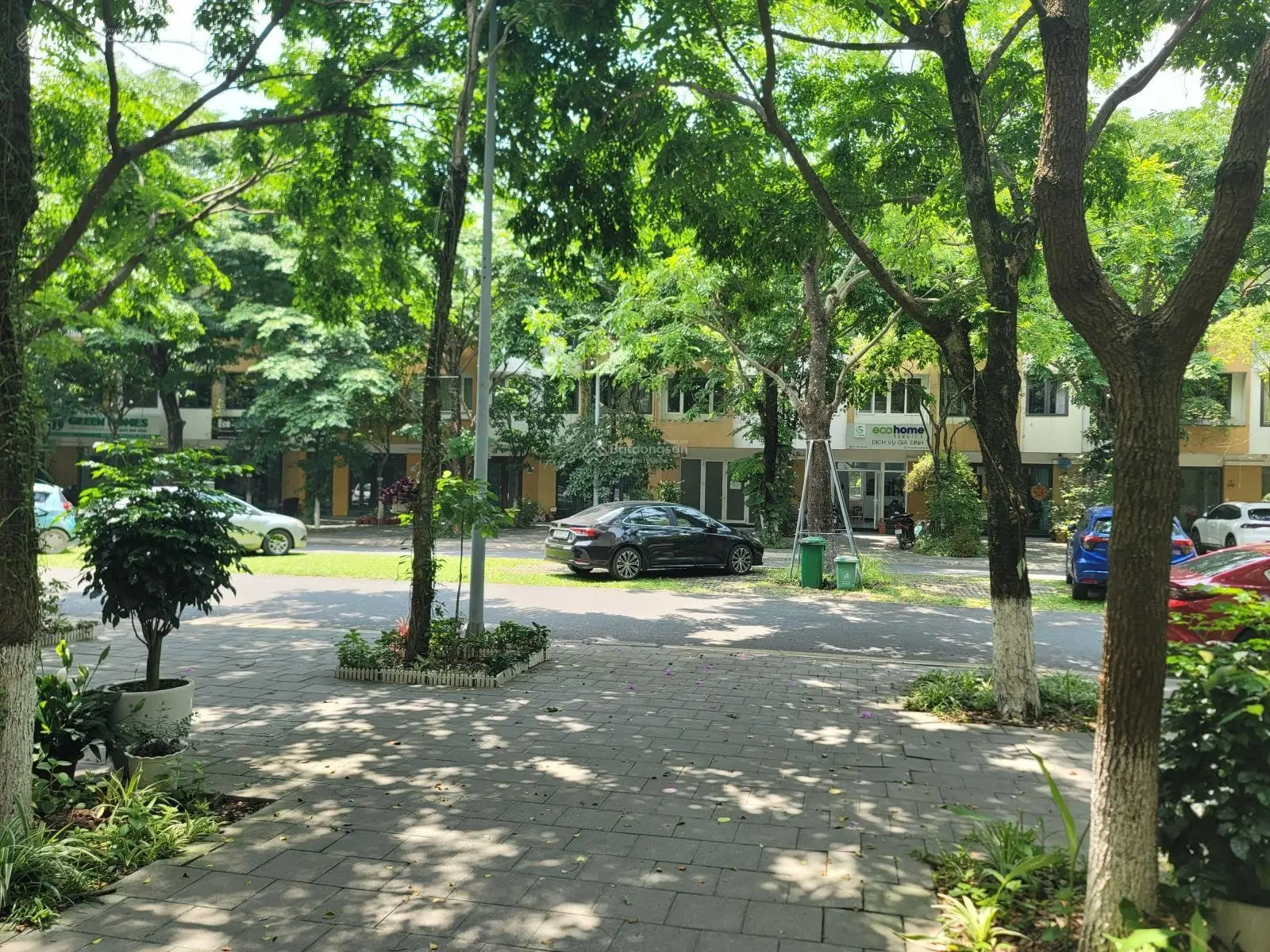 Chính chủ bán nhà phố Thảo Nguyên Ecopark giá hời nhất thị trường. Hải: 0704 725 ***