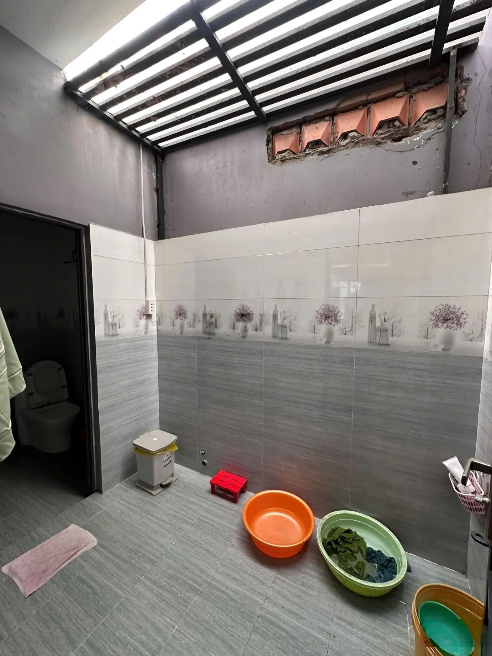 Quận 8 | nhà đẹp chính chủ 4m x 11,5m 1 lầu 2pn 3wc gần chợ, trường học đường Lưu Hữu Phước