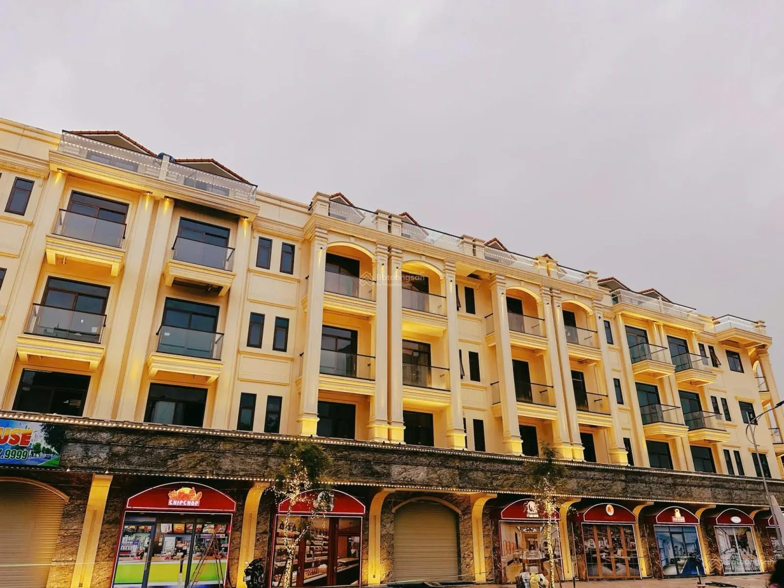Chính chủ bán Shophouse Him Lam Thường Tín, đường 24m Tỉnh lộ 427B, DT : 90m2, MT: 5m. Chỉ 21,x tỷ