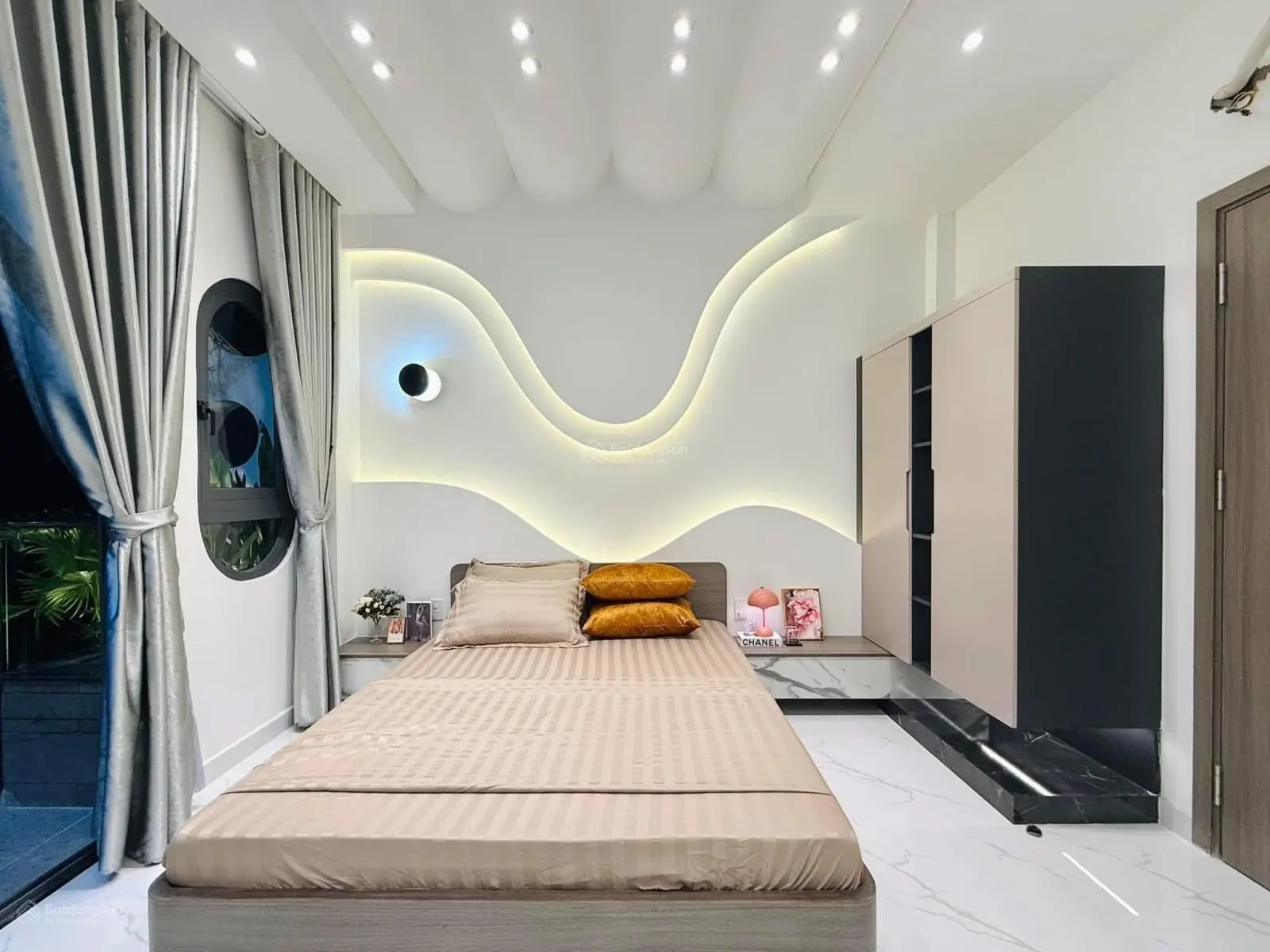 Lên siêu phẩm Đường Thành Thái, P14, Quận 10, gần chợ Thành Thái 60m2 (5x12m), 1T2L, SHR