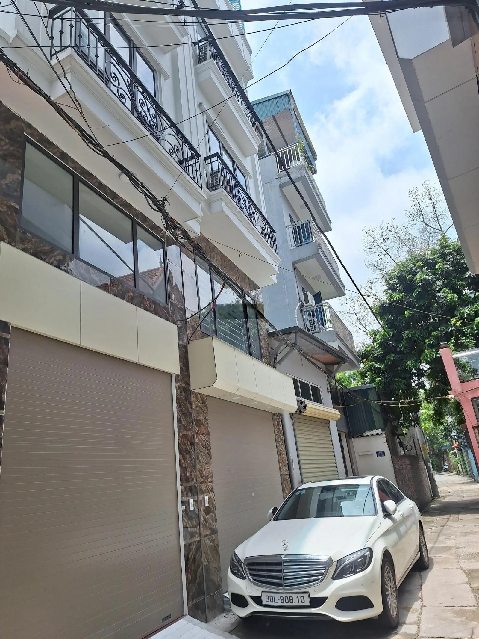 Bán Nhà 37m 5 tầng MT3.8m Hơn 6tỷ Phố Linh Đàm Quận Hoàng Mai Nhà Mới Vị Trí Đẹp Ôtô Dững Đỗ Cửa.