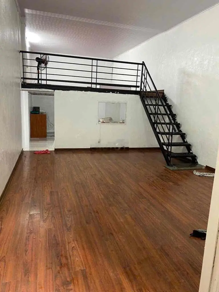1,295 tỷ, Nguyễn Văn Giáp , 70m2 , 3 ngủ , trước nhà 3m , cực hiếm .