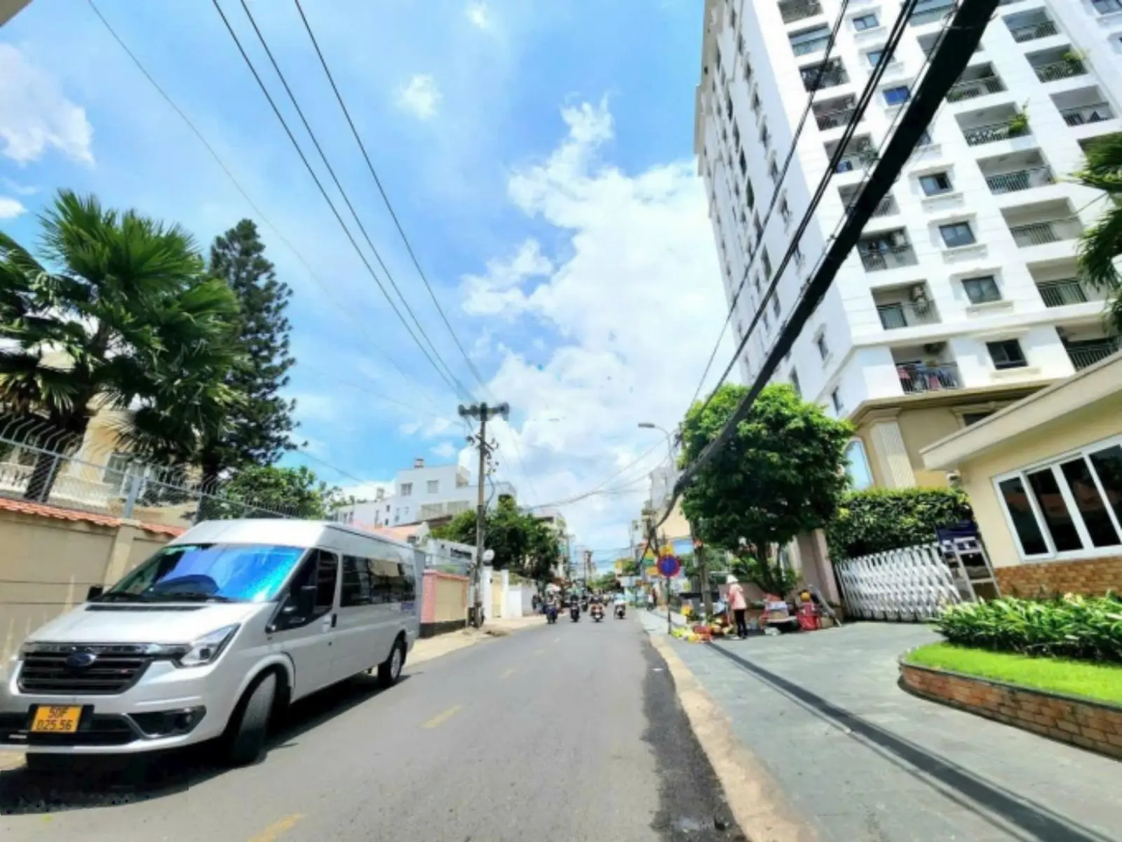 TIN THẬT 100% Bán Nhà Mặt Tiền 5.5x19m. CN: 90m2. Trệt 2 lầu ST Huỳnh Đình Hai P14, Bình Thạnh