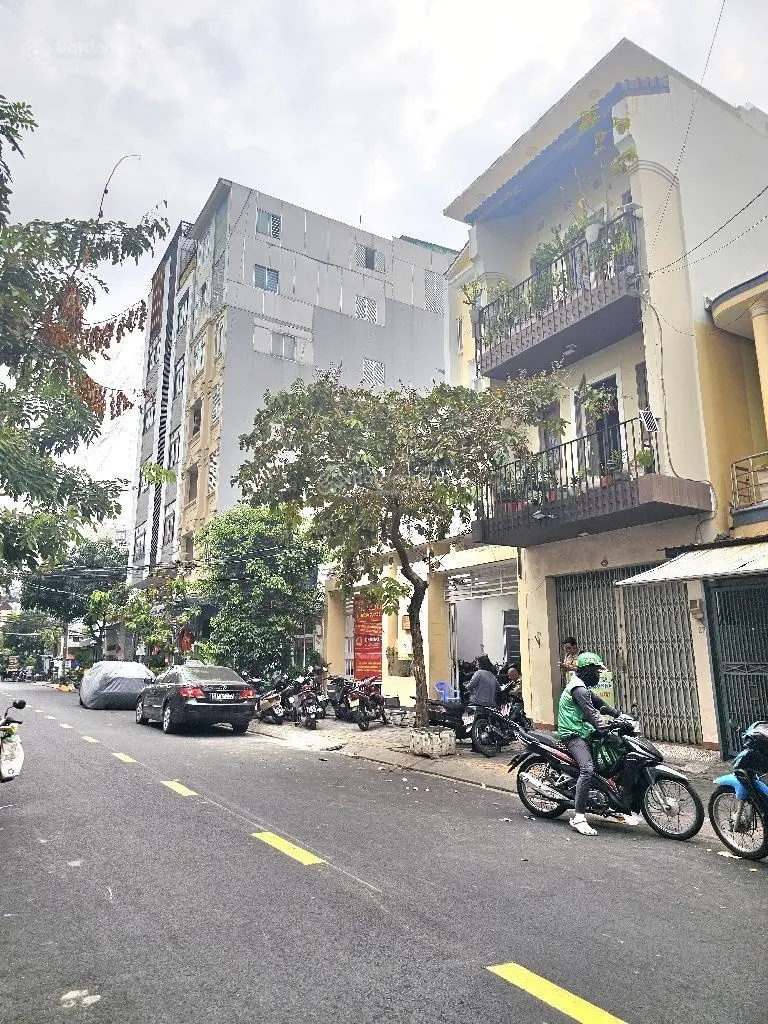 MT đường 85 Tân Quy nhà mới có thang máy 6 lầu 7wc sổ hoàn công chuẩn kinh doanh dc mọi ngành nghề