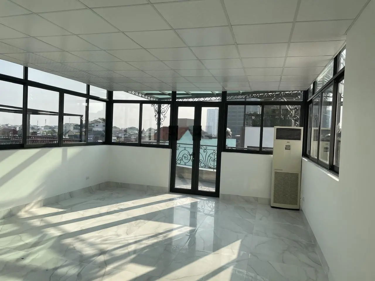 Bán Căn Liền Kề Khu PHC 158 Phố Nguyễn Sơn 6 Tầng Thang Máy Kinh Doanh 82m2 Giá Tốt