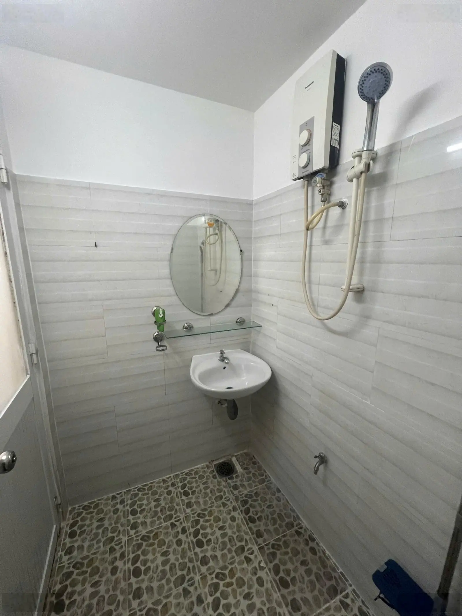 Nhà mặt tiền đường 198 Đỗ Xuân Hợp, Phước Long A, Quận 9, DTCN 40m2/3.9 tỷ thương lượng