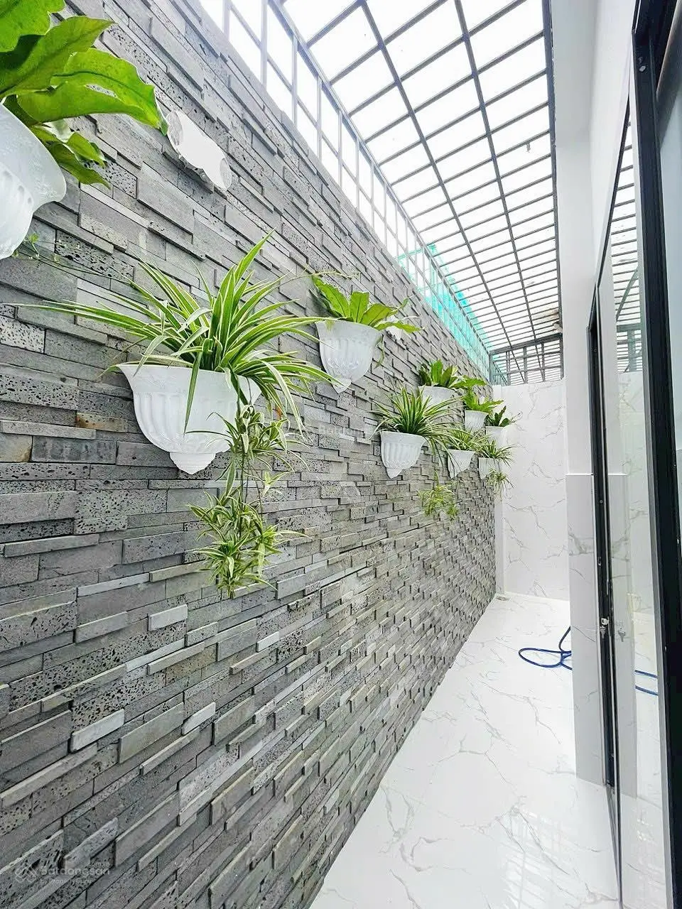 Bán biệt thự cao cấp - 8,5 tỷ - đường Huỳnh Tấn Phát - Nhà Bè