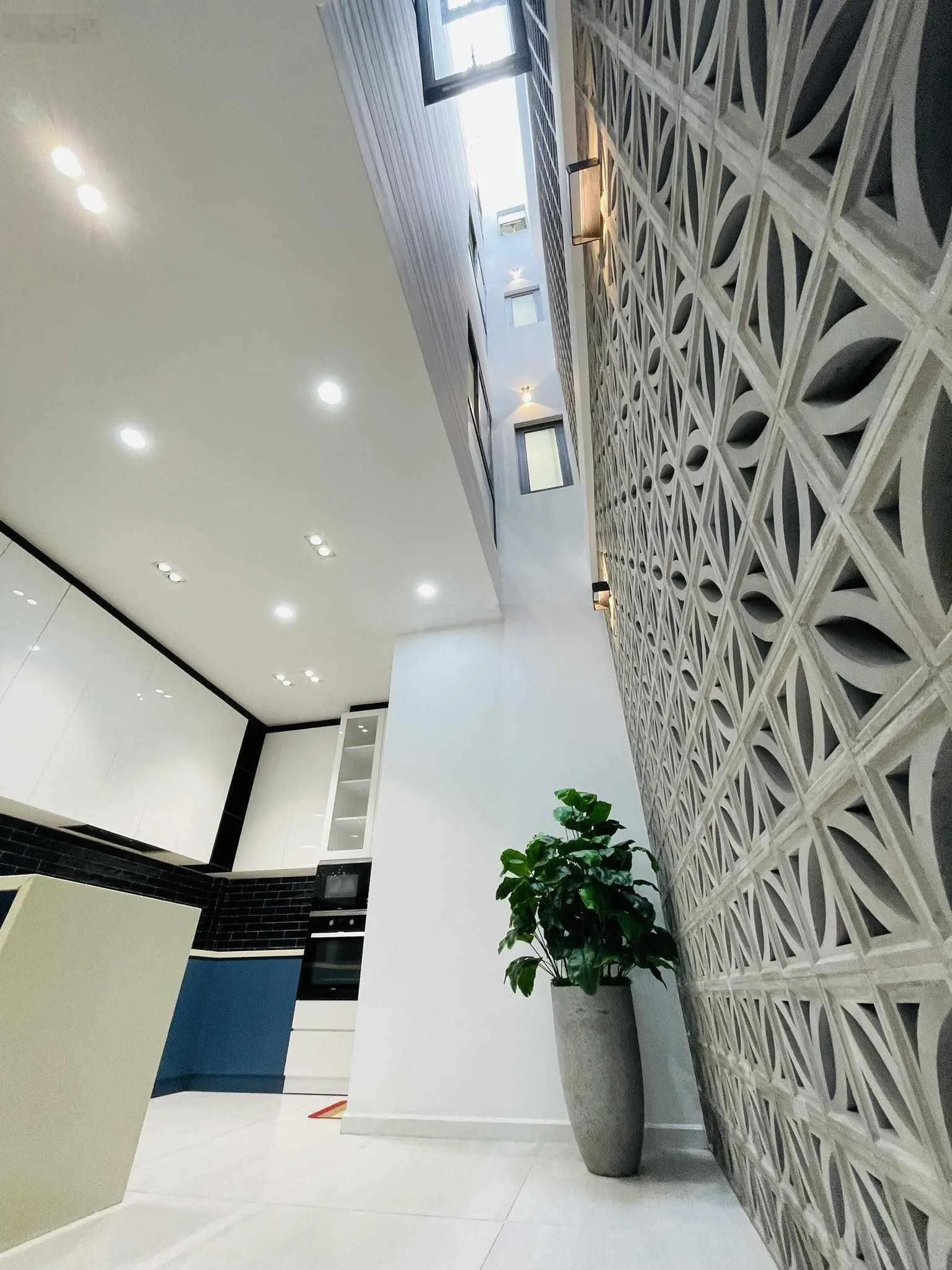 Cực phẩm Phạm Văn Chiêu, Phường 9 Gò Vấp, 68m2, 4 tầng, 4.5x15m, giá 8.5 tỷ
