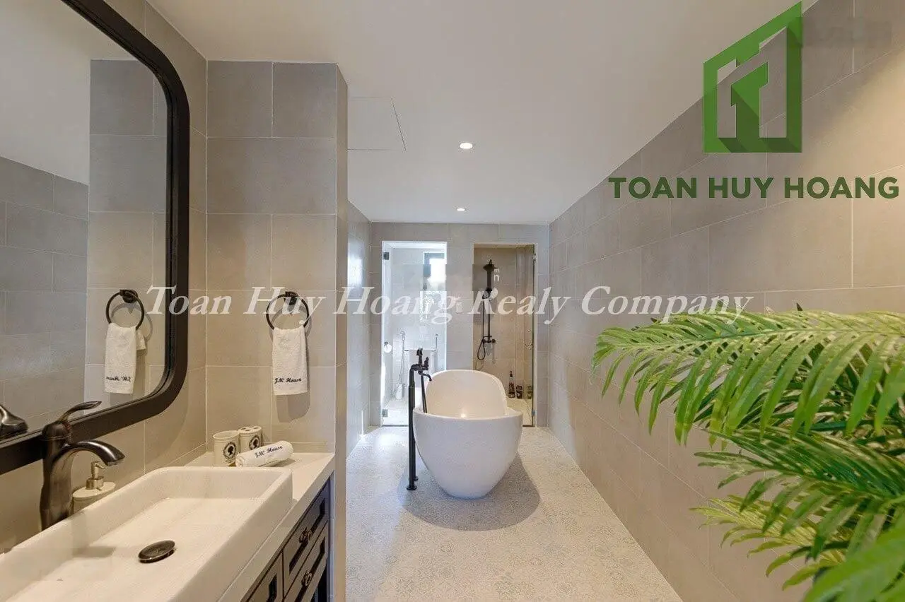 Bán biệt thự 2 mặt kiệt Chế Lan Viên gần biển Mỹ Khê - Diện tích 186m2 - Giá 11 tỷ