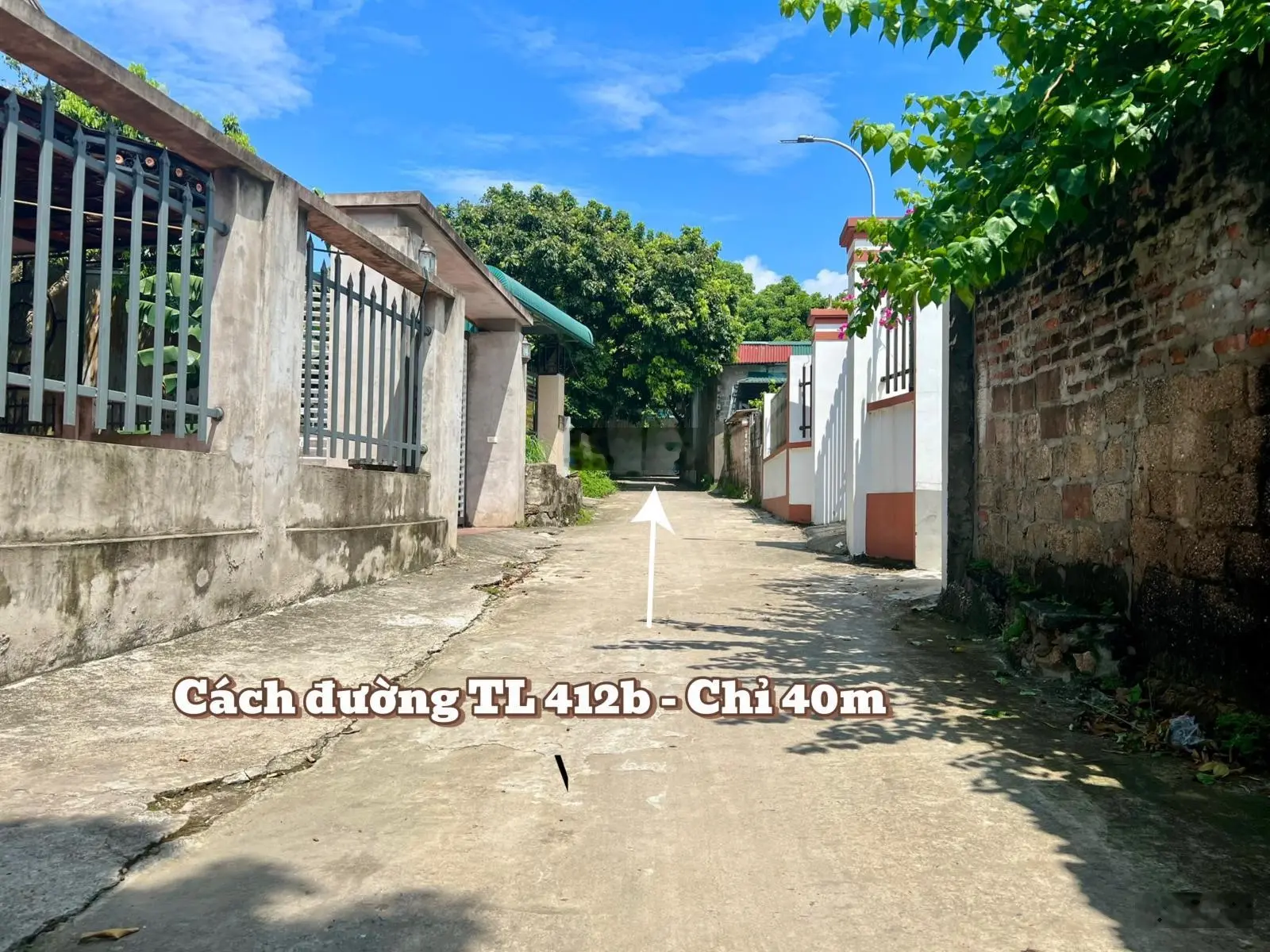 Lô Đất ( 111,5m2 Vuông vắn ), Gần Ngay TL412b . Giá tốt để đầu tư . Cách TT Hà Nội 25p lái xe .