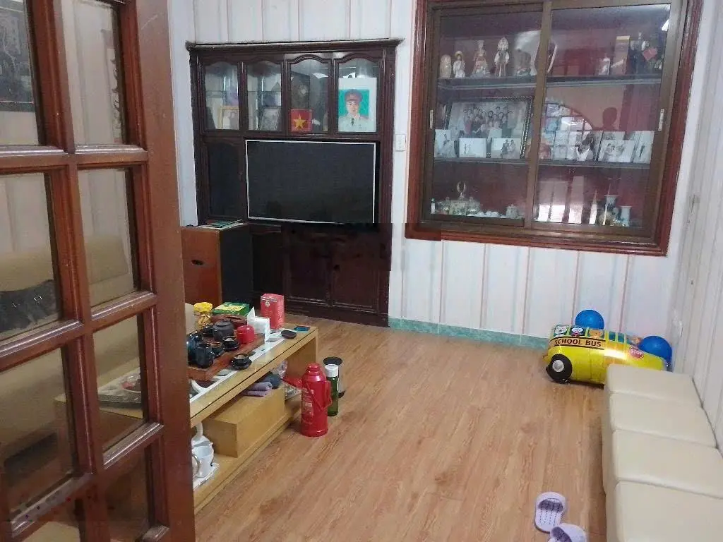 Phố vọng, mặt ngõ ô tô, 45m2 , 6tầng, mặt tiền 4m thông bàn cờ, thông số vàng, hàng xóm quan chức