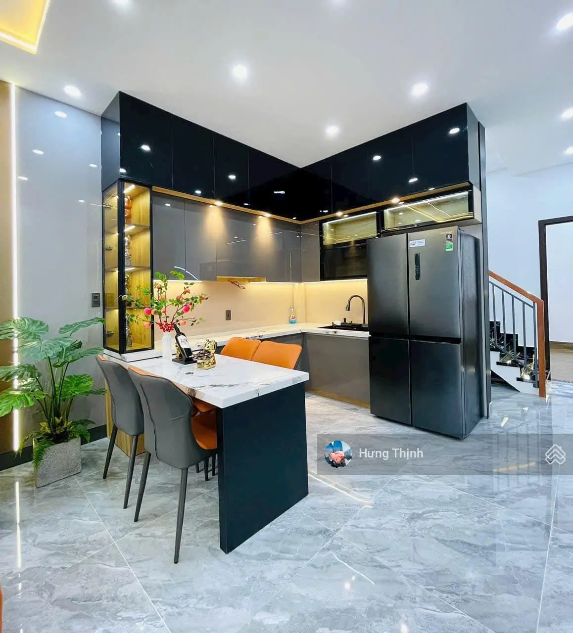Tôi cần vốn làm ăn nên bán căn nhà ở Lê Thị Riêng, Thới An, Q 12, 75m2, giá 3 tỷ 250, sổ hồng riêng