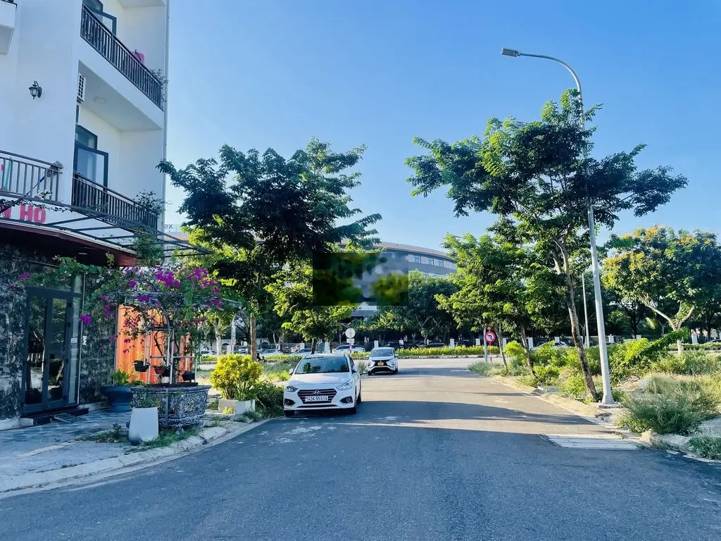 Bán đất V5 FPT City Đà Nẵng, Gần Nam Kỳ Khởi Nghĩa, Giá 2,8x tỷ