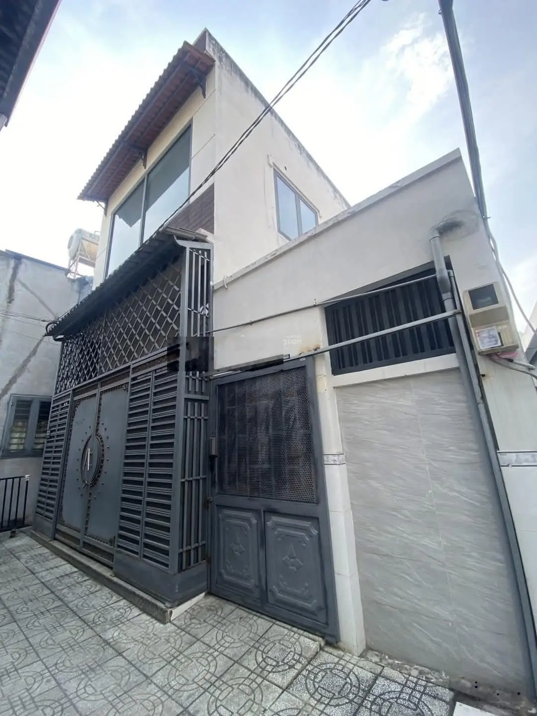 Chủ đi nước ngoài cần bán gấp căn nhà ngay đường Linh Đông DT 76m2 SHR cách Phạm Văn Đồng chỉ 200m