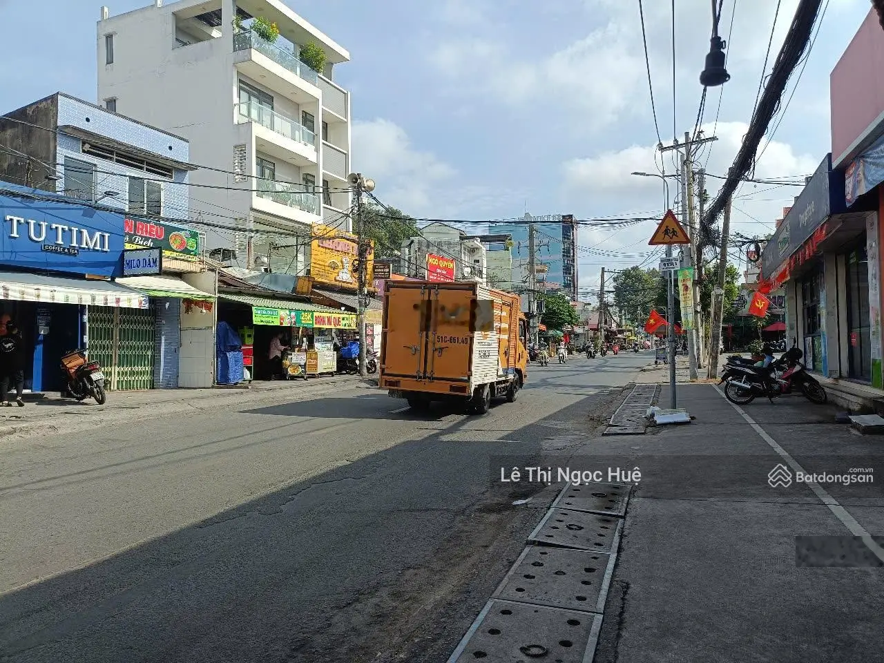 Bán nhà mặt tiền kinh doanh đường Man Thiện, Hiệp Phú, Quận 9, đoạn gần Lê Văn Việt