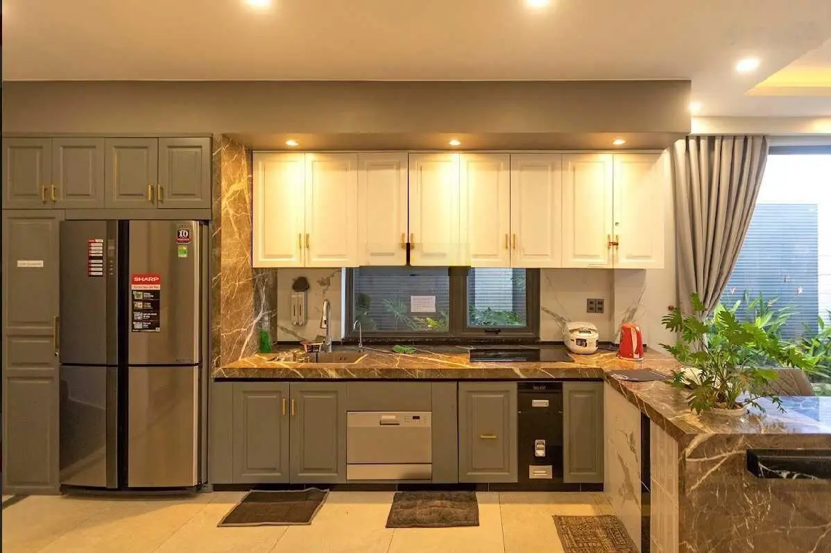 Villa hiện đại view rừng thông An Sơn 218m2 ngang 8m 2 tầng đã hoàn công đang có HĐ thuê 30tr/tháng