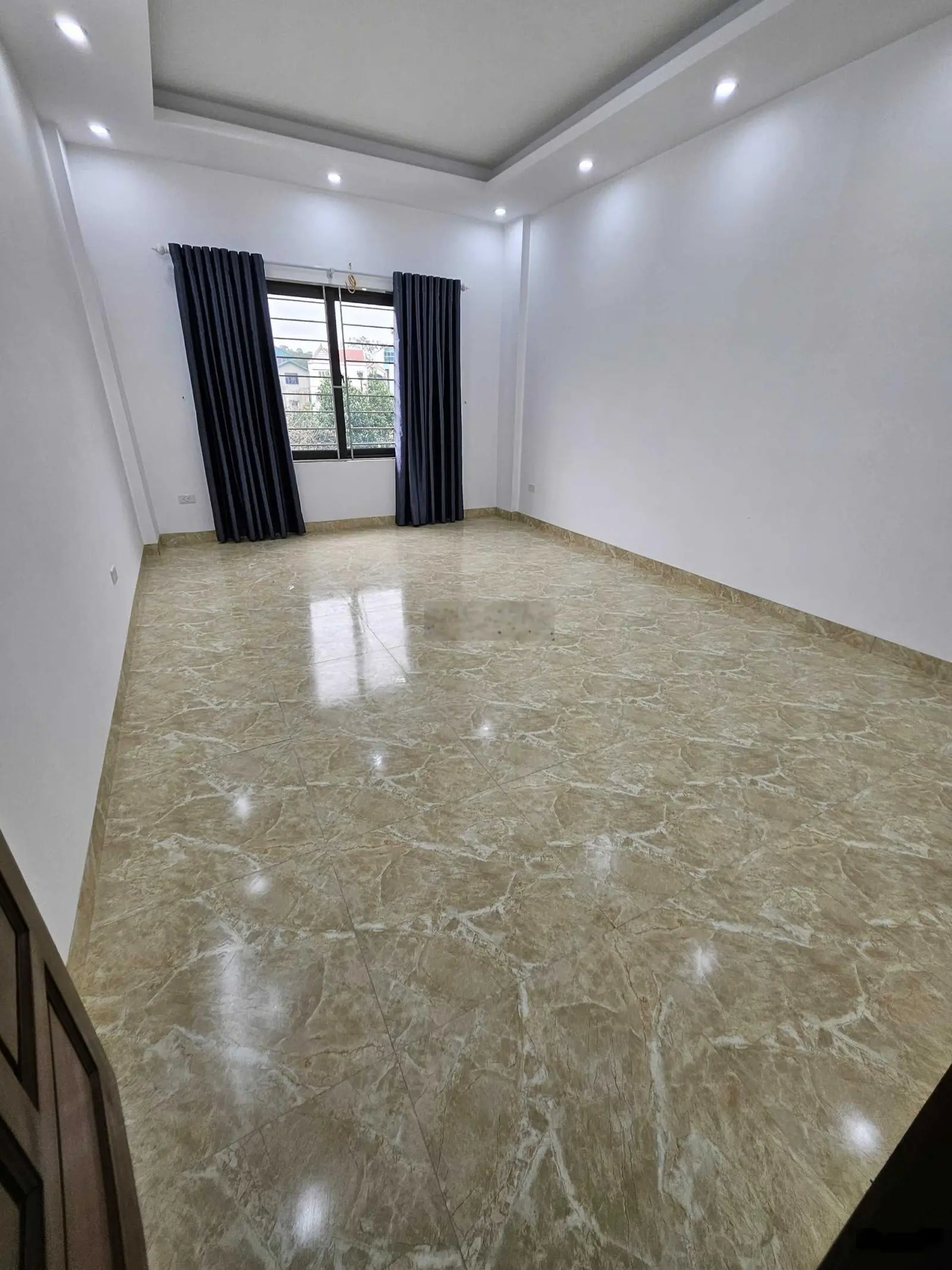Cắt lỗ bán gấp - Nhà gần Aeon Mall Hà Đông - ô tô đỗ gần - Giá nhỉnh 4 tỷ