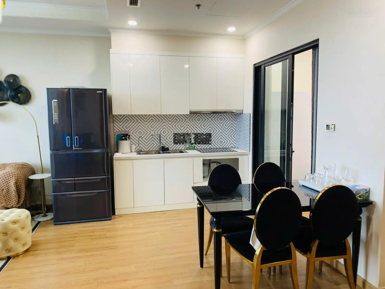 Giá rẻ bất ngờ! Chỉ từ 58tr/m sở hữu ngay căn góc 163m 3N2W BCĐN full nội thất 3 view hồ thanh xuân