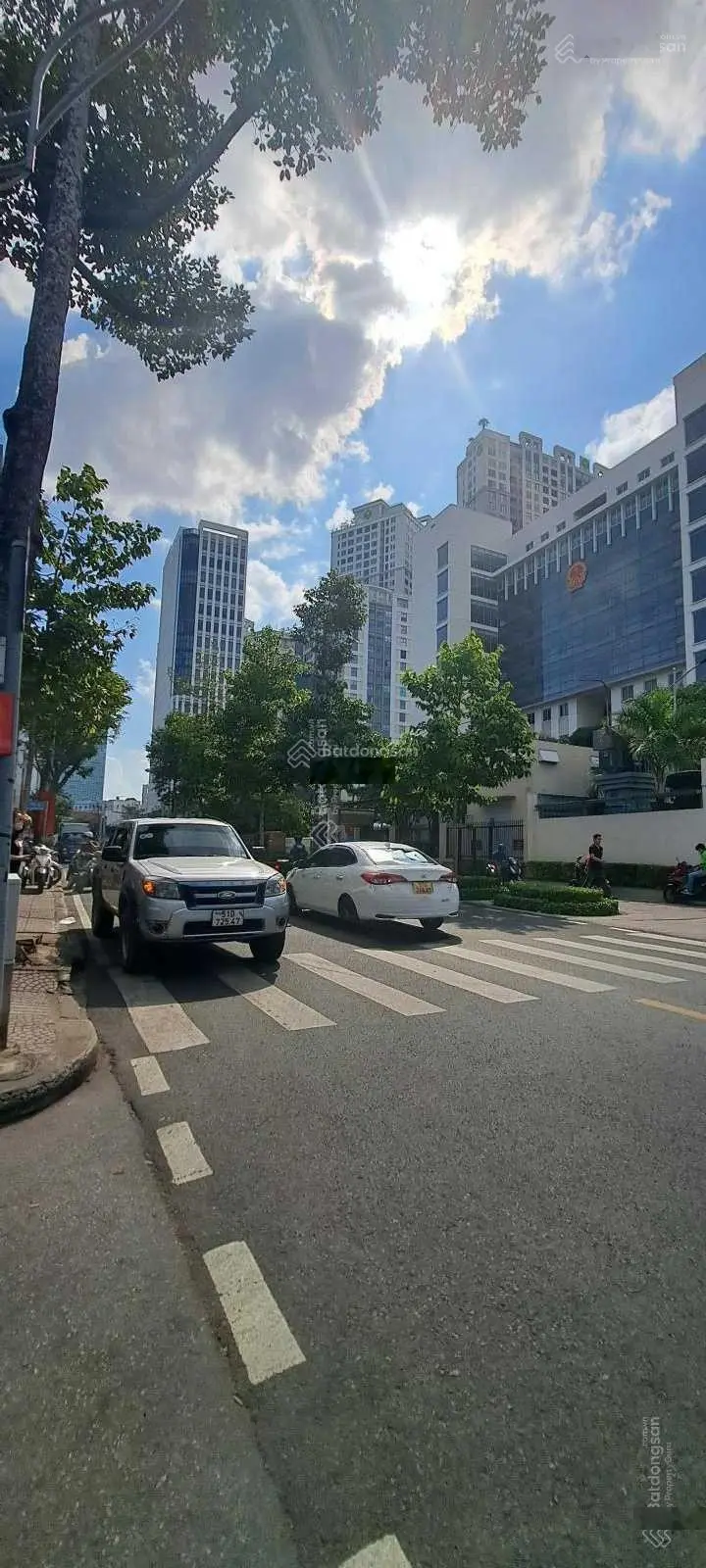 Bán Cư Xá Ngân Hàng, Lâm Văn Bền, Quận 7. DT 4m x 23m - 12 tỷ. 92m2 - gần ĐH Tài Chính Marketing
