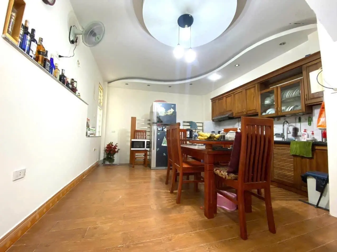Bán gấp nhà riêng 44m2, 6 tầng, 4PN, 4WC tại Khương Trung, Thanh Xuân, giá tốt,gara ô tô,kinh doanh