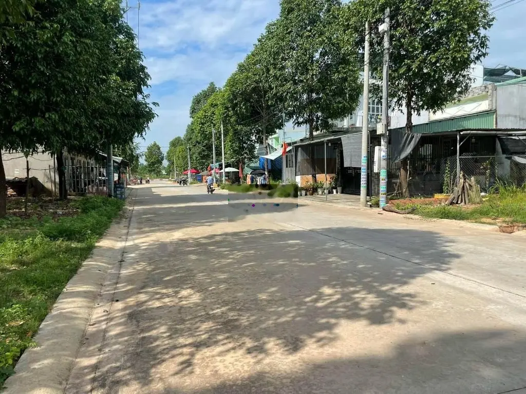 MỸ PHƯỚC 3,LÔ ĐẤT 150M2 NẰM NGAY KHU DÂN CƯ ĐÔNG,SÁT TRƯỜNG HỌC ,CHỢ