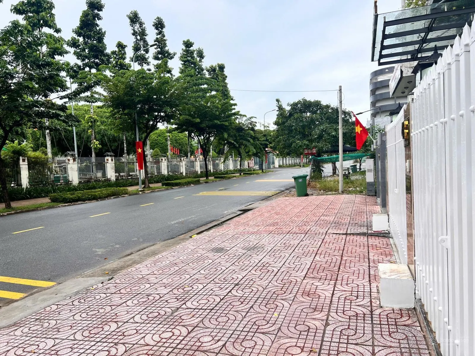 Chỉ 315tr/m2 cho lô góc 2 mặt tiền đường Nguyễn Văn Kỉnh, Thạnh Mỹ lợi. Khu Huy Hoàng Xây Cao