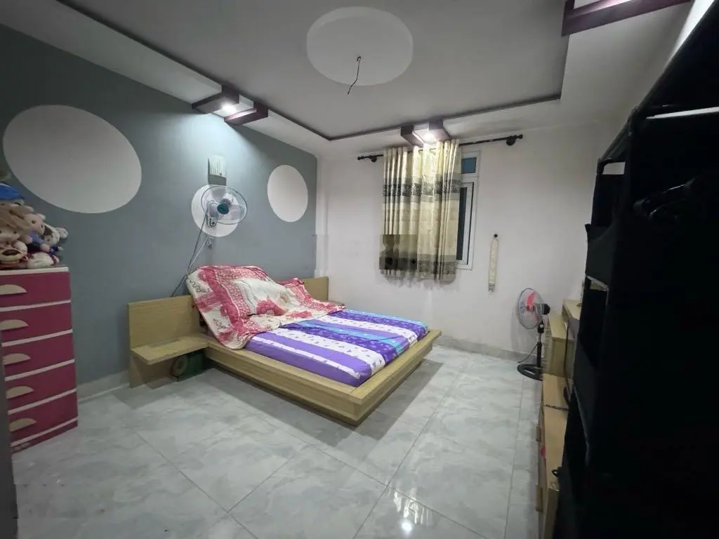 Giảm gấp 14 tỷ còn 12 tỷ, chính chủ bán nhà Đ 6 tầng, DTSD 300m2, còn TL, Nguyễn Thị Tần, Quận 8