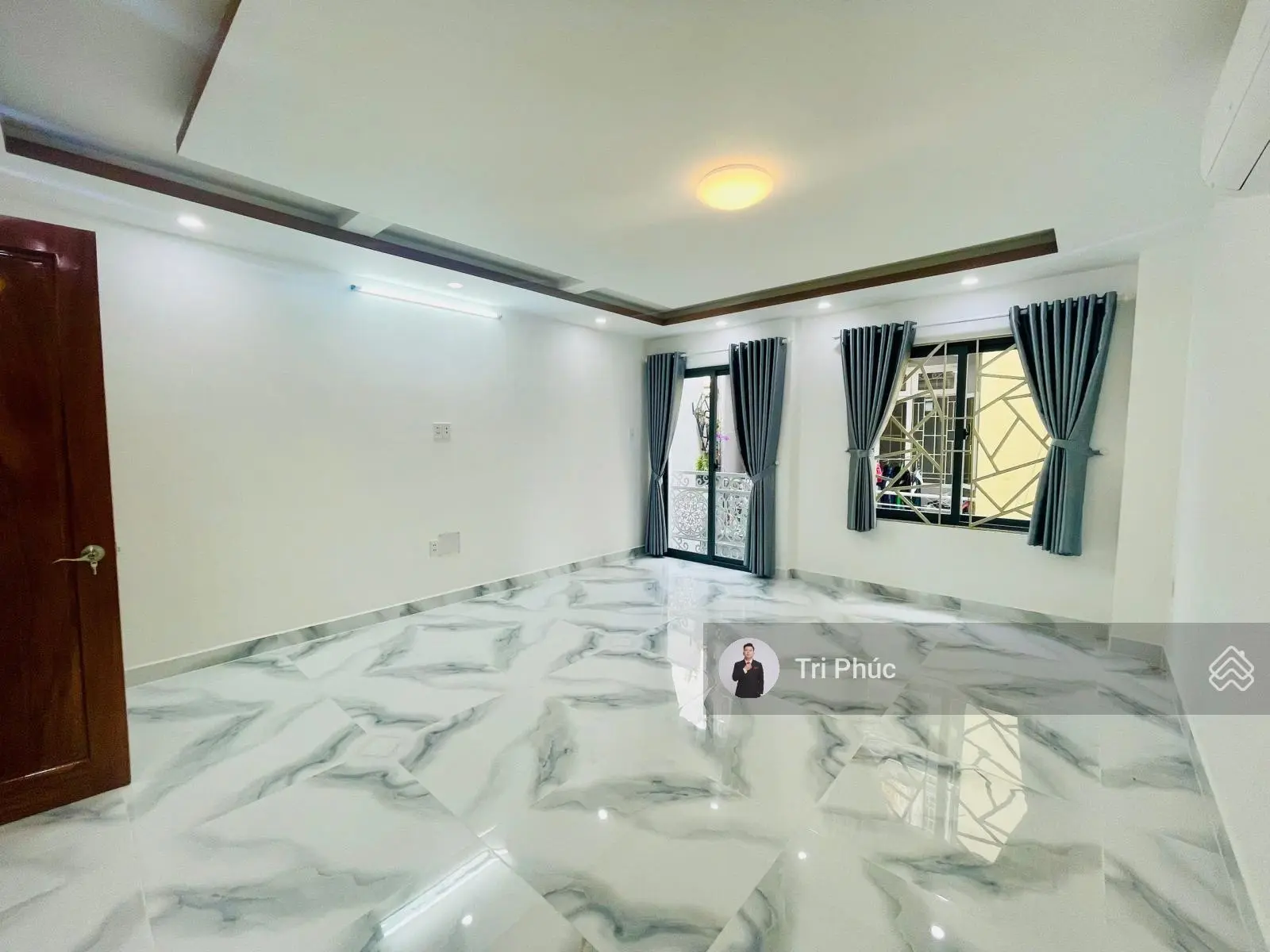 Nhỉnh 7 tỷ, nhà đẹp 4 tầng 3PN 40m2 hẻm 4m ngay khu Phan Xích Long, Phú Nhuận
