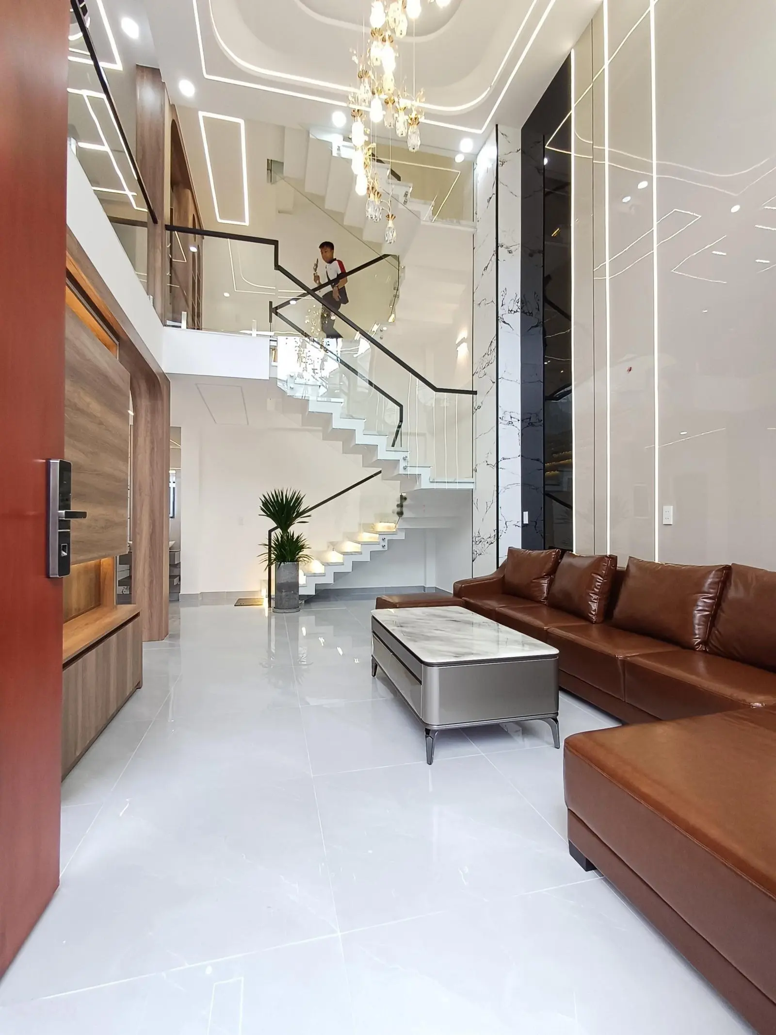 6,2tỷ - villa Hà Huy Giáp/ 50m - Ngã Tư Ga - phường Thạnh Lộc - Quận 12 - Hồ Chí Minh (6.8m*10m)