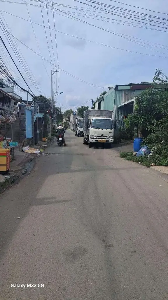 Đất 7,3 x 49,3 mặt tiền đường Bình Hòa 05, Tp. Thuận An, Bình Dương