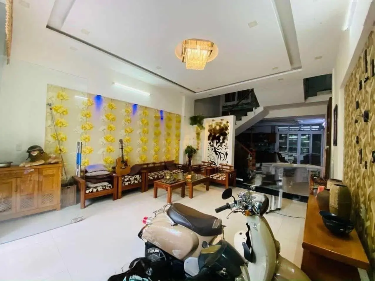 Nhà 3 mê Lê Văn Thịnh - Thanh Khê - Vị trí: Gần biển Nguyễn Tất Thành và song song Nguyễn Sinh