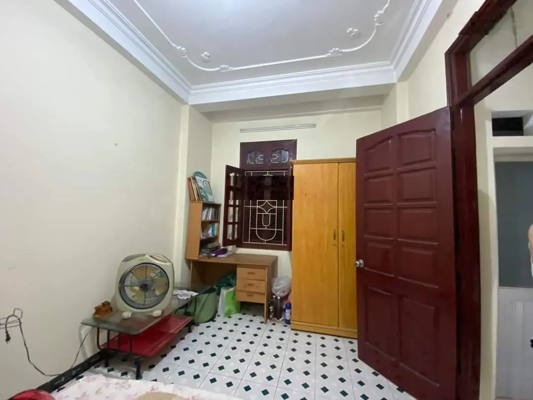 Bán nhà đường Láng phân lô - ôtô đỗ cửa - lô góc - 45m2*5tầng* mặt tiền rộng 4,4m - 11tỷ nhỉnh