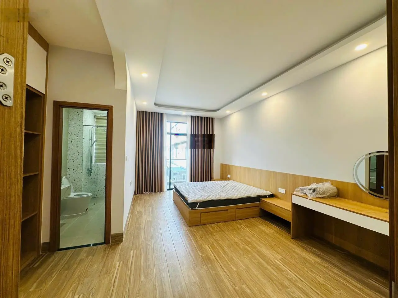 Nhà đẹp tại KDT Mỹ Gia Capella Nha Trang gần hồ bơi và có dòng tiền cho thuê sẵn